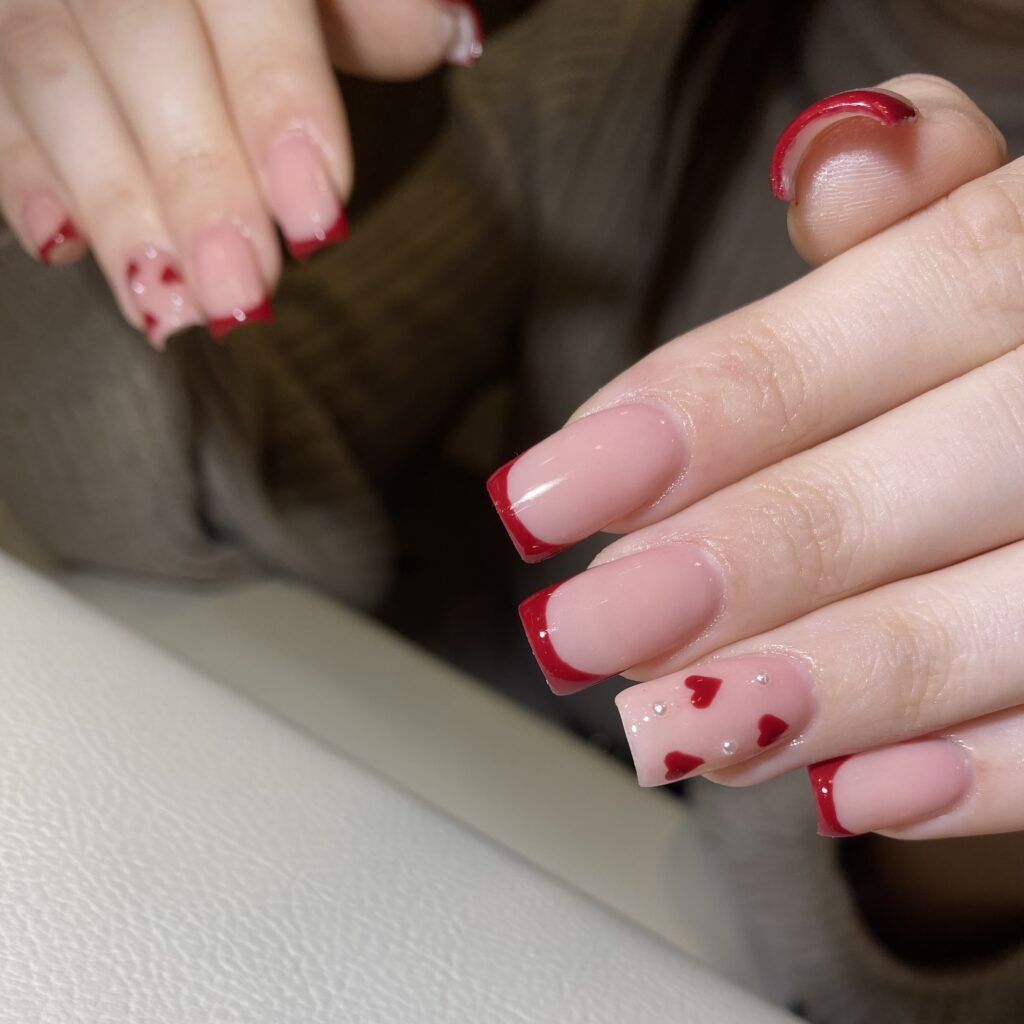 Podaljševanje nohtov